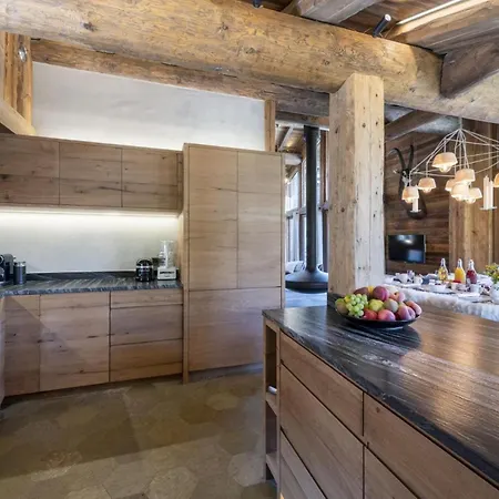 Timeless Elegance - Chalet Prestige Retreat * Гштад